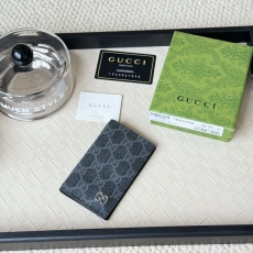 Gucci Wallets Purse